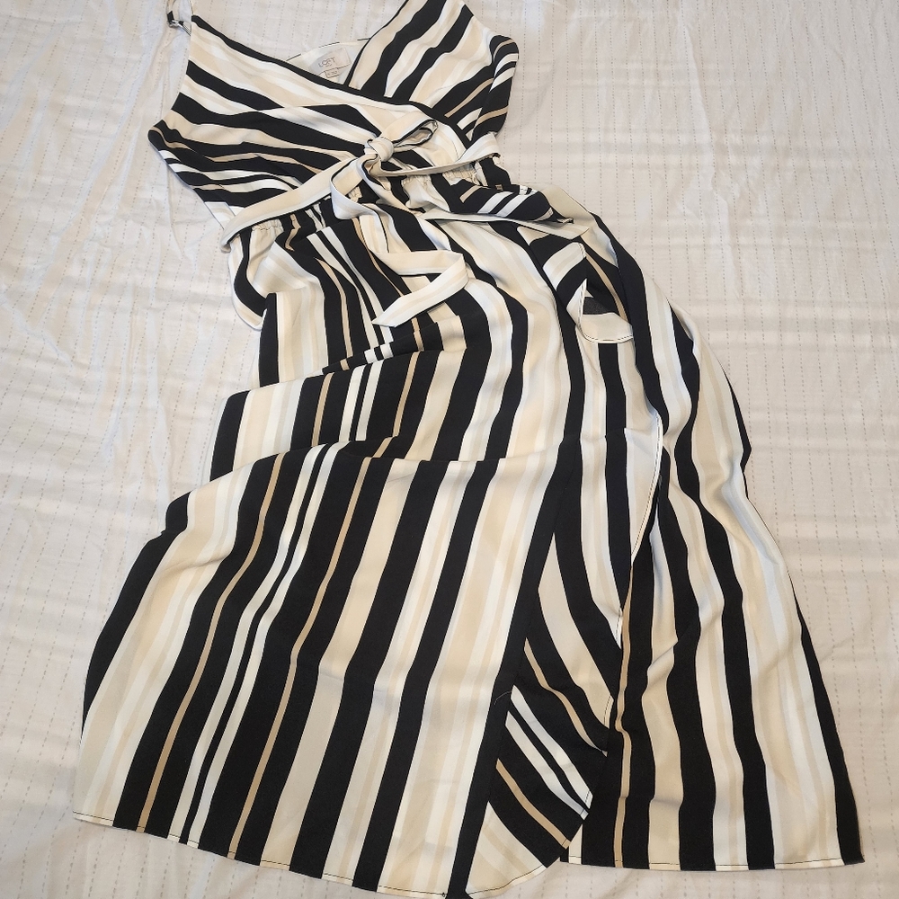 LOFT Faux Wrap Midi Dress Size Medium